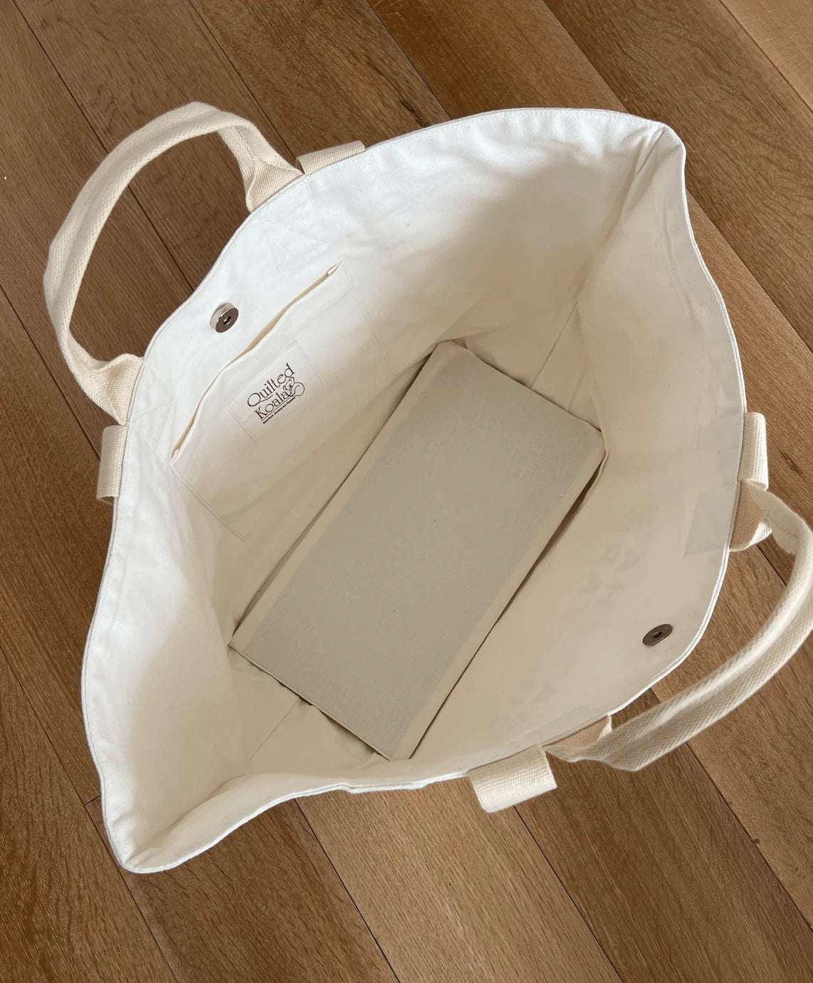 Natural Chelsea Bag with Capri Blue Heart - Quilted Koala