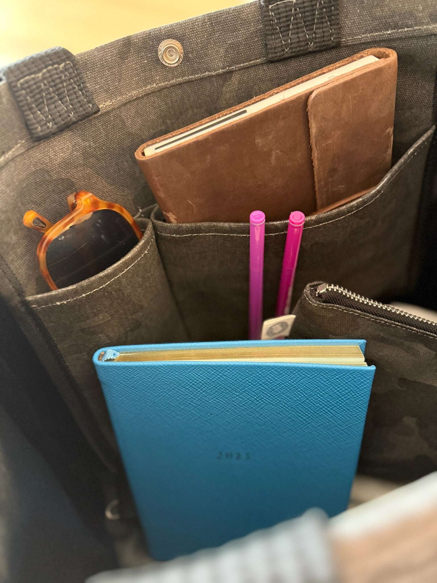 Black Camo Luxe North South Bag Gift Set - CYBER OFFER - Quilted Koala