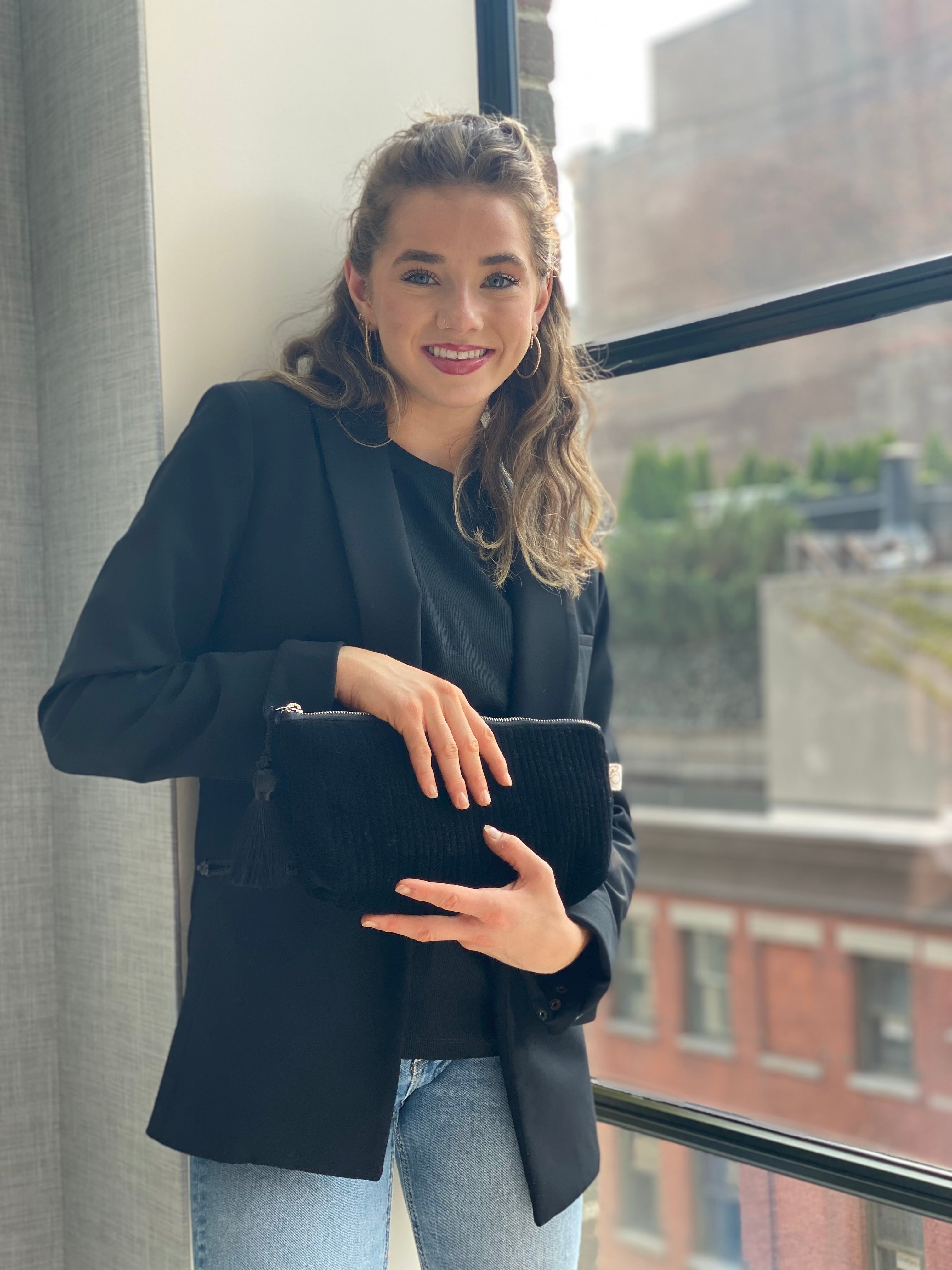 Quilted Velvet Hold Me Clutch - Black - Quilted Koala