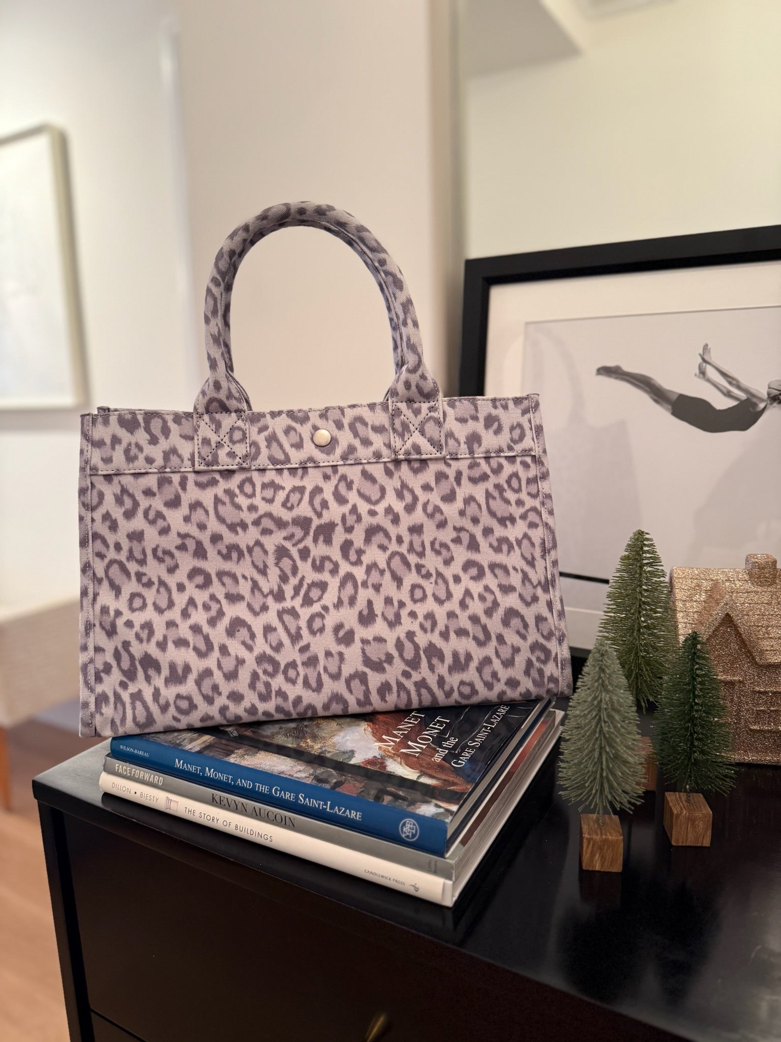 Grey Leopard Midi East West Crossbody + FREE Grey Leopard Clutch - Quilted Koala