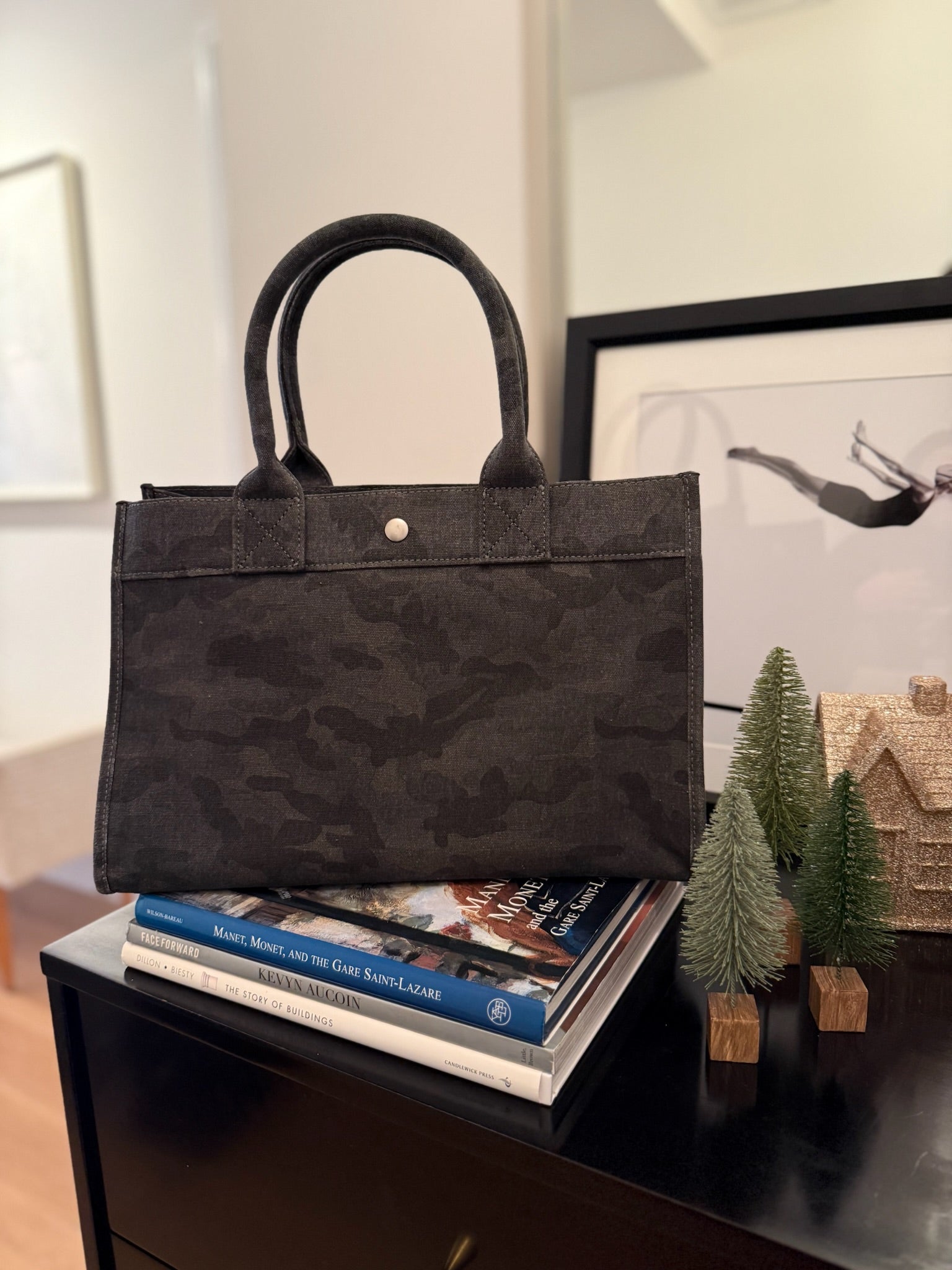 SPECIAL! Black Camo Midi East West Crossbody + FREE Black Camo Clutch - Quilted Koala