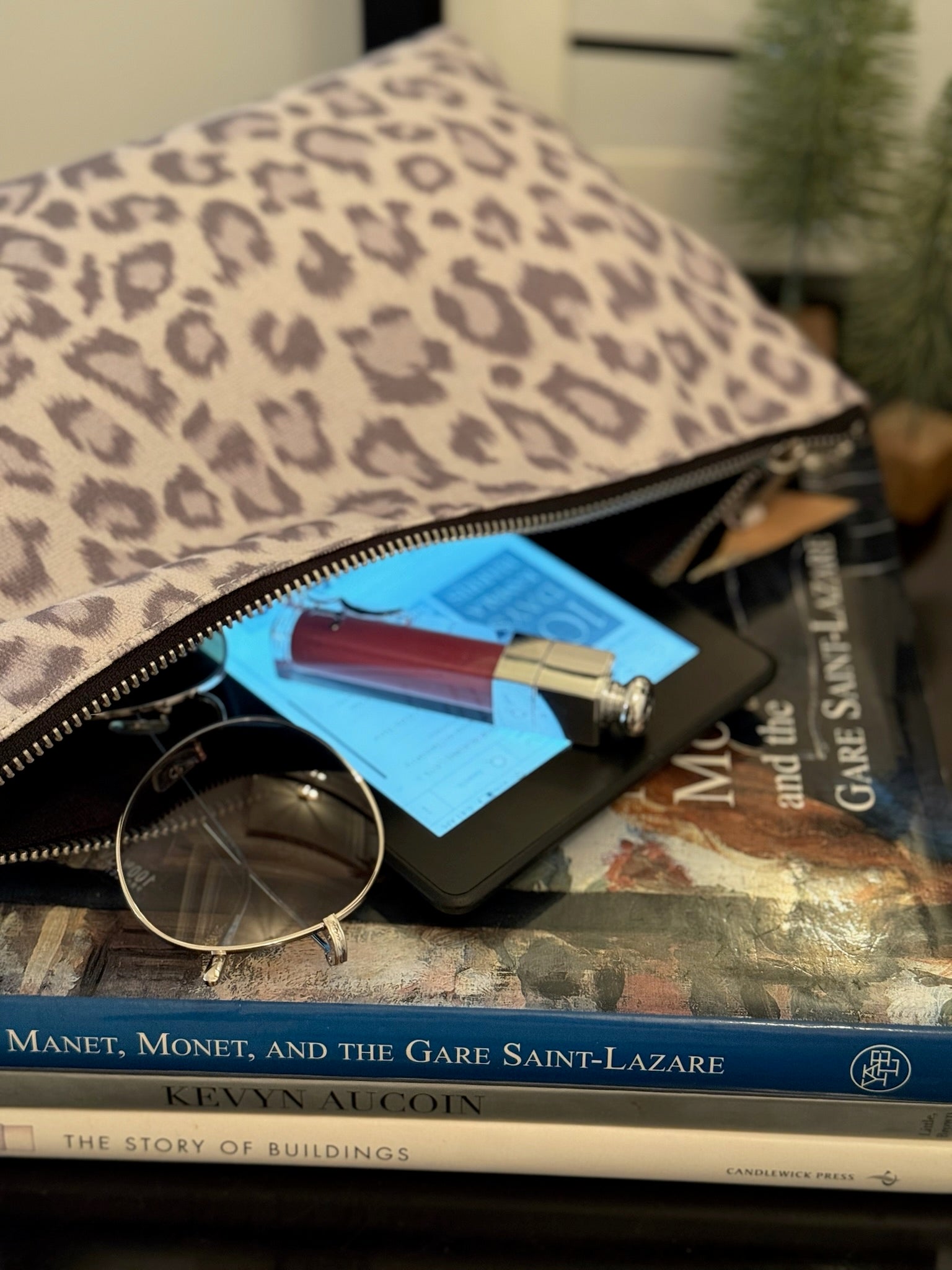 Grey Leopard Midi East West Crossbody + FREE Grey Leopard Clutch - Quilted Koala