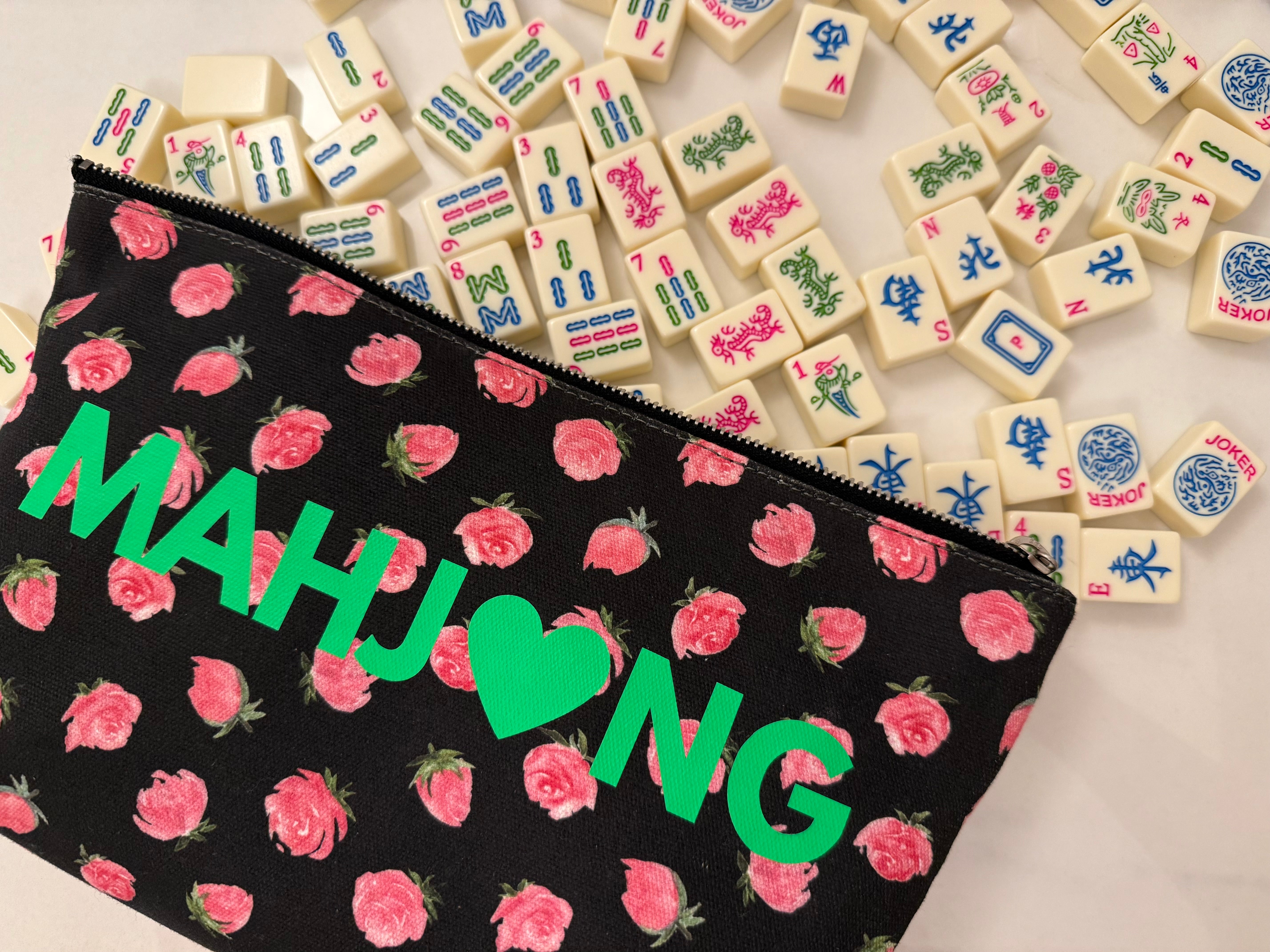 Mahjong Queen Pouch Clutch - Black Floral - Quilted Koala