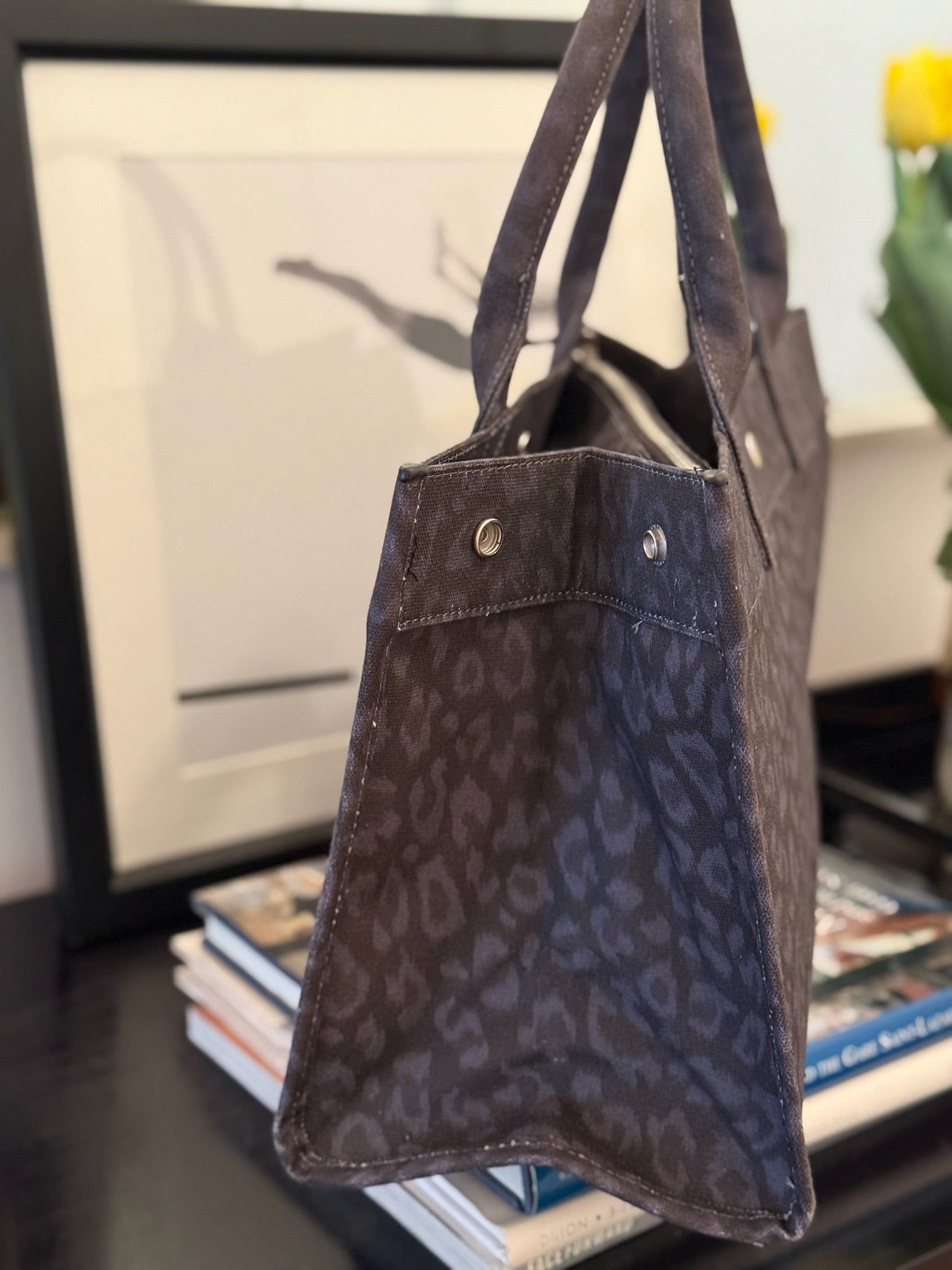 SPECIAL! Black Leopard Midi East West Crossbody + FREE Black Leopard Clutch - Quilted Koala