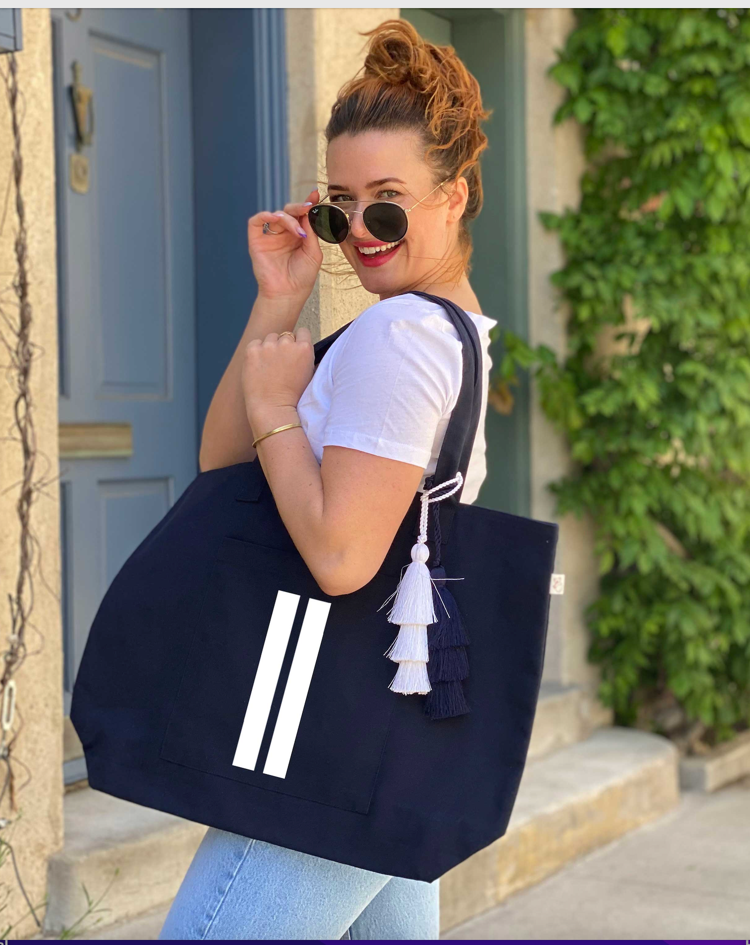 Special Bundle: Navy Everything Bag with White Matte Double Stripe + FREE White Tassel - Quilted Koala