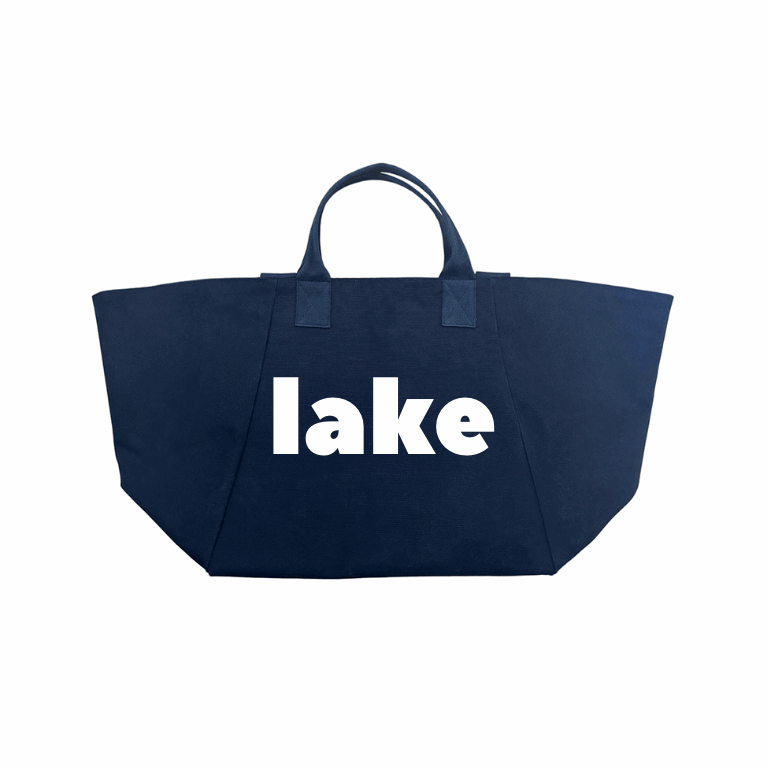 Navy Chelsea Bag with White Matte LAKE - Quilted Koala