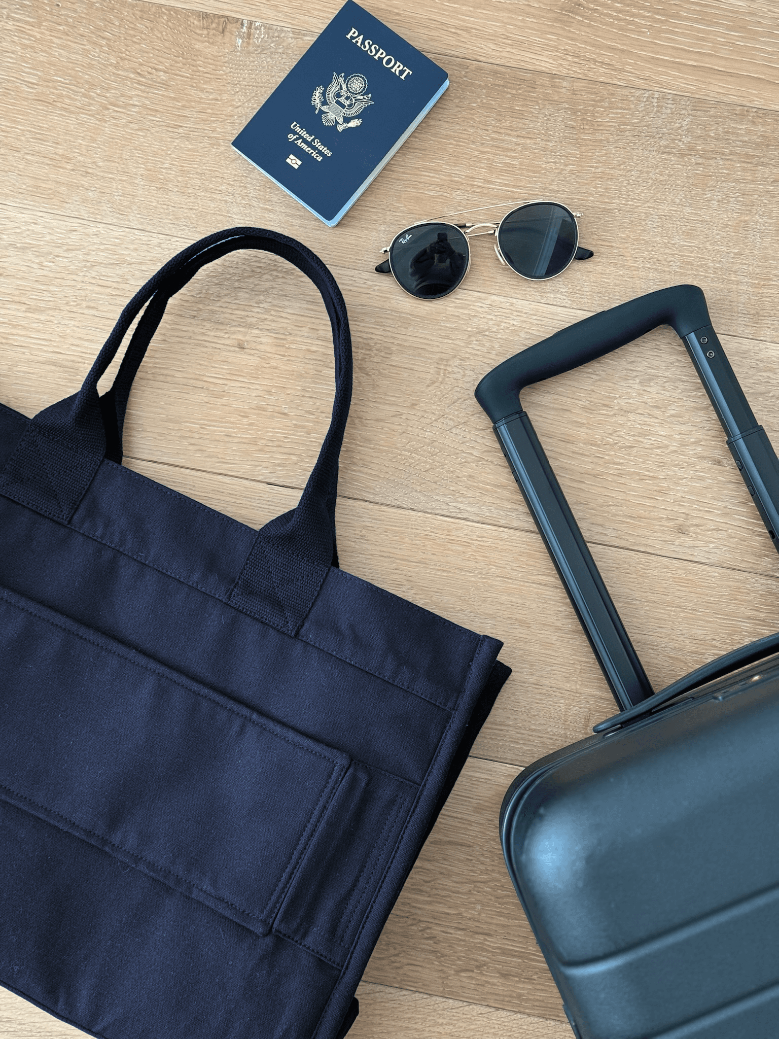 NEW! Anywhere Bag with Trolley Sleeve in Navy SPLIT LETTER MONOGRAM - Quilted Koala