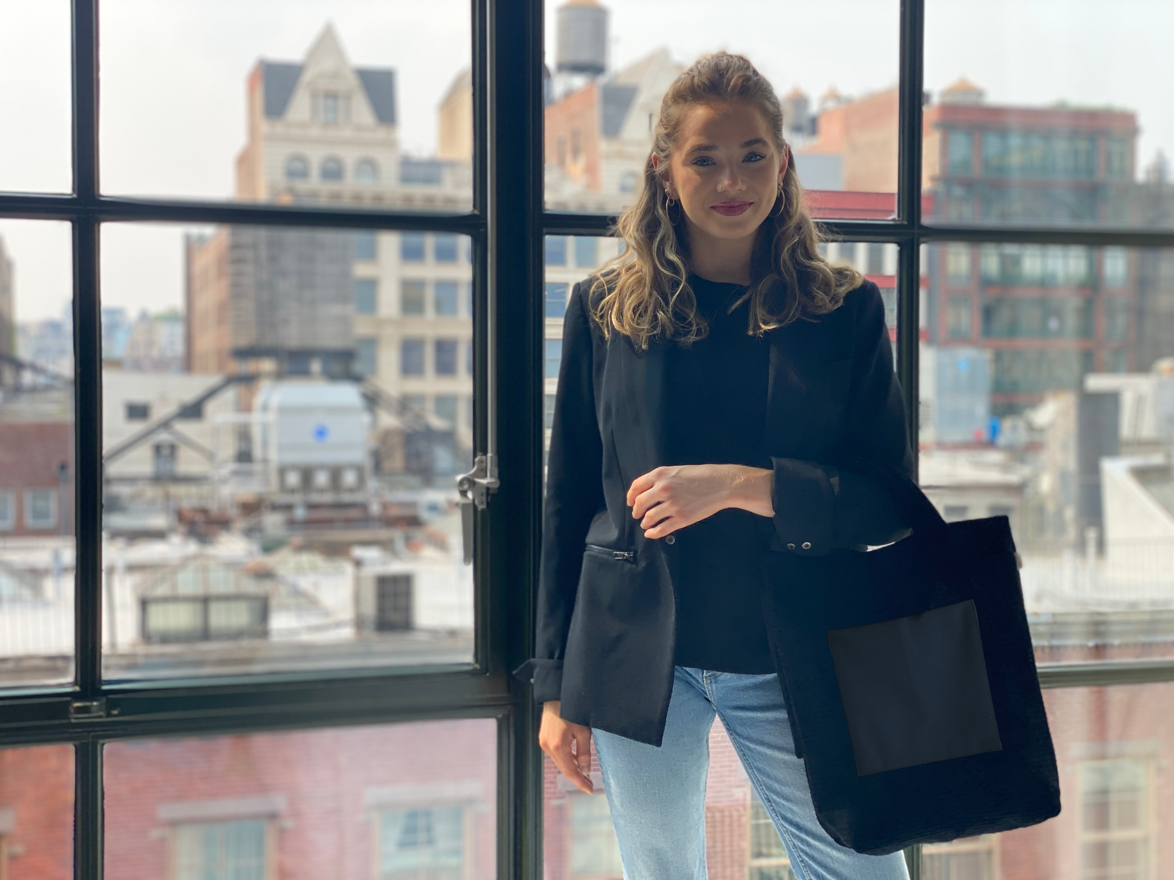 NEW! Quilted Velvet Soho Crossbody Bag - Black - Quilted Koala