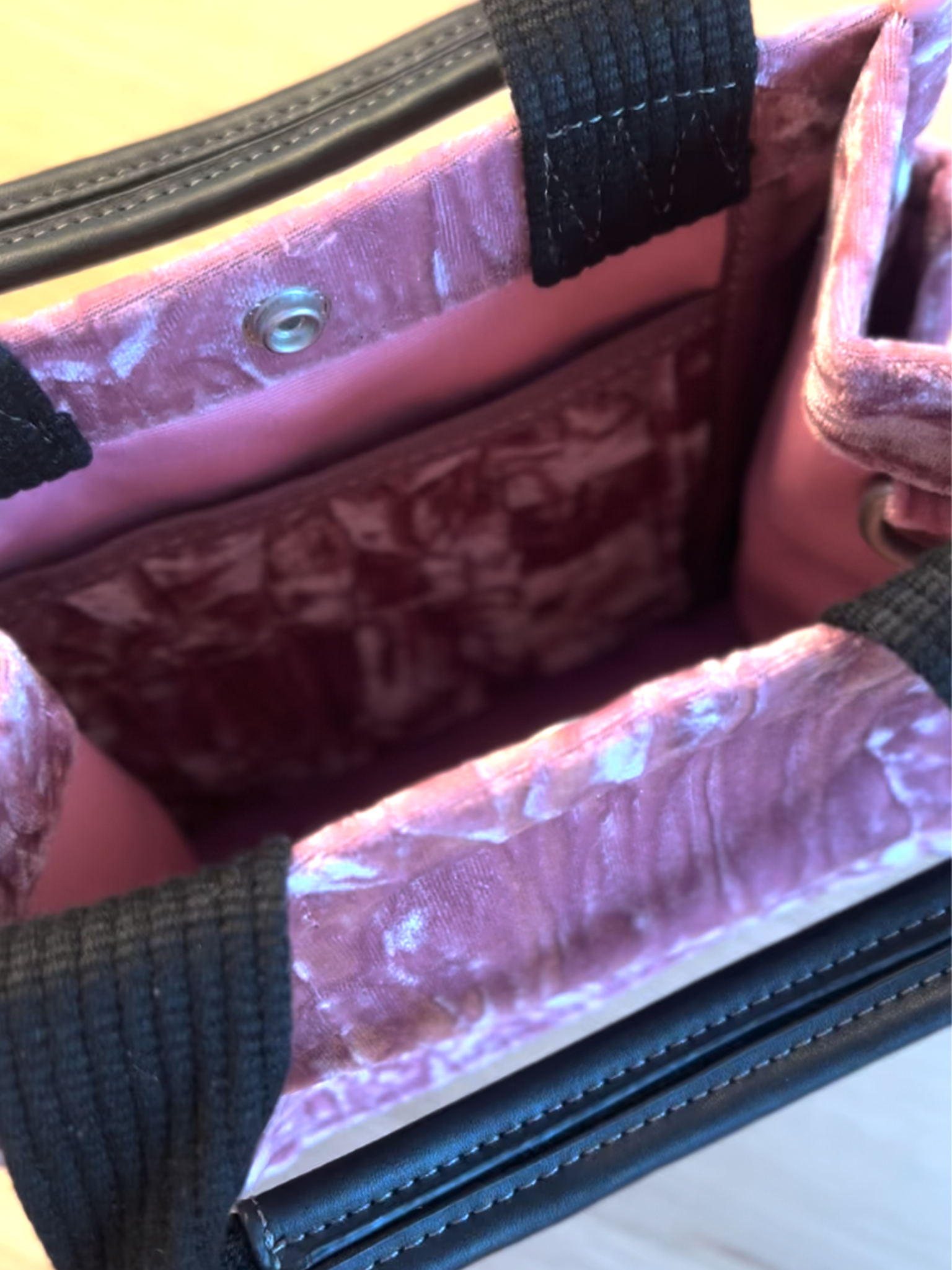 Pink Velvet Mini Luxe North South + FREE Navy/Wine Geo Strap - Quilted Koala