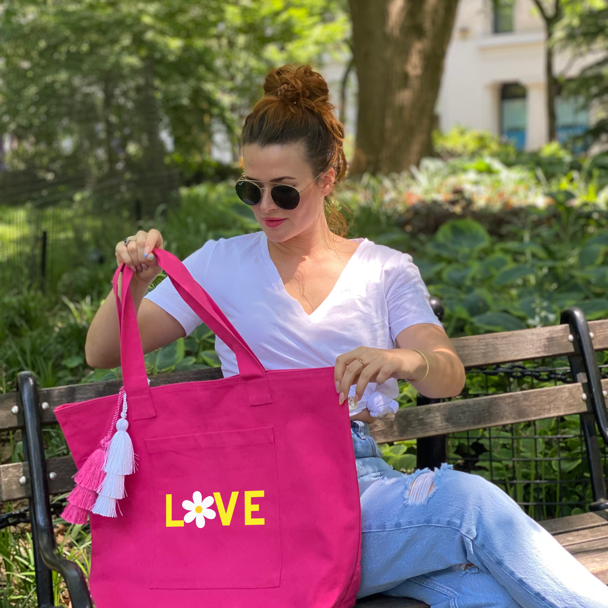 pinklovebag.png?crop=center&