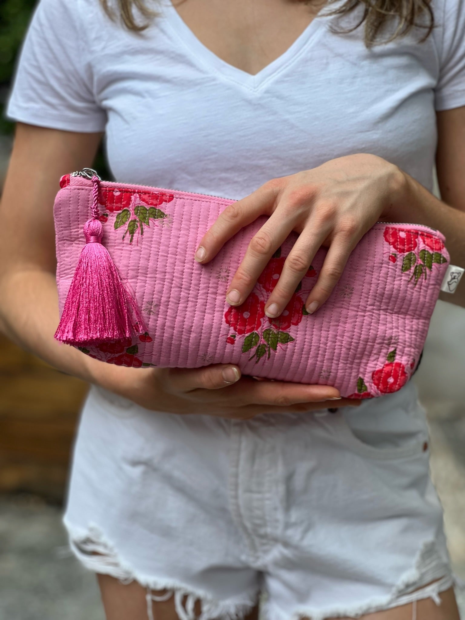 Hold Me Clutch - Quilted Pink Floral - Quilted Koala
