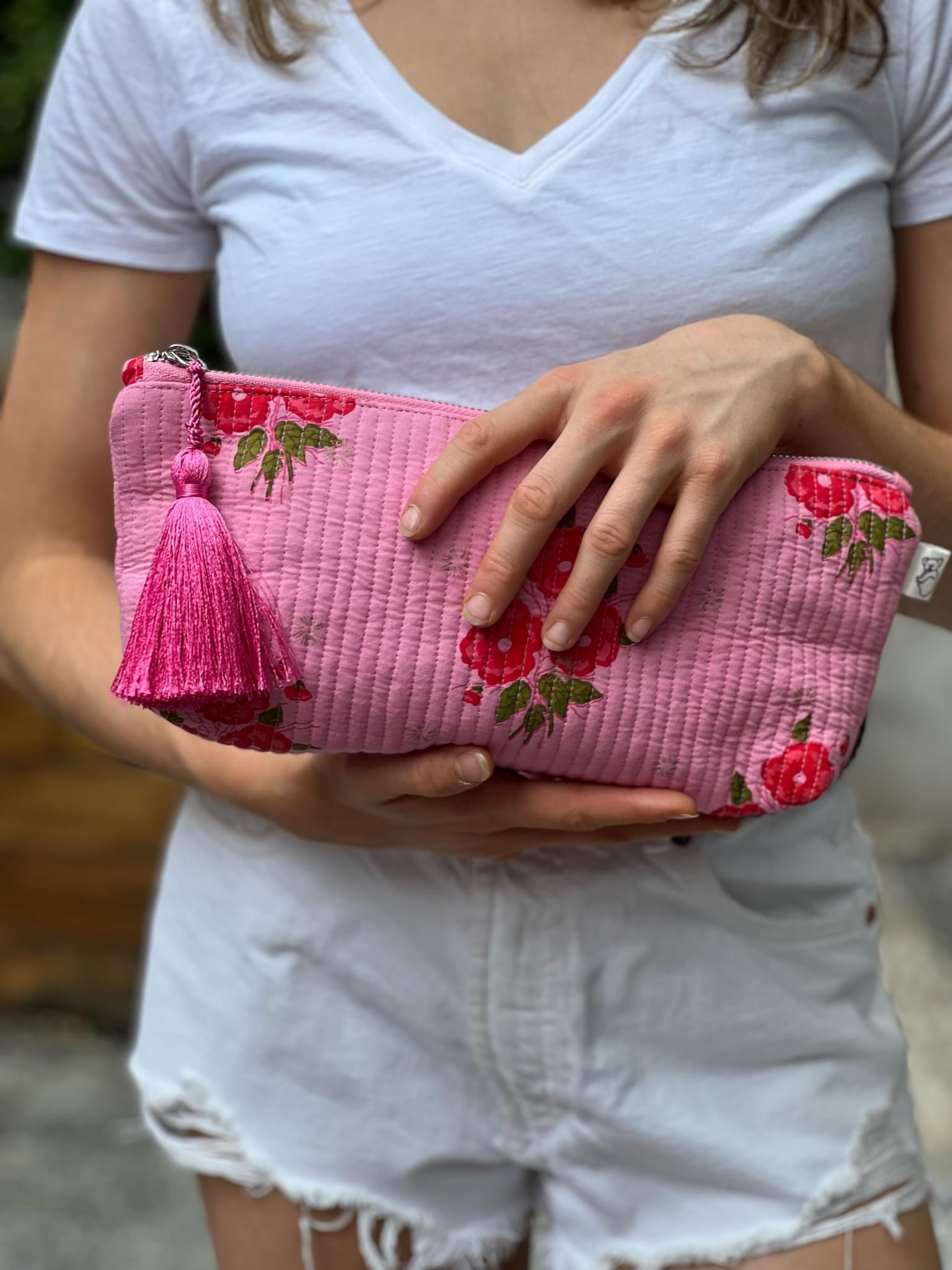 Hold Me Clutch - Quilted Pink Floral - Quilted Koala