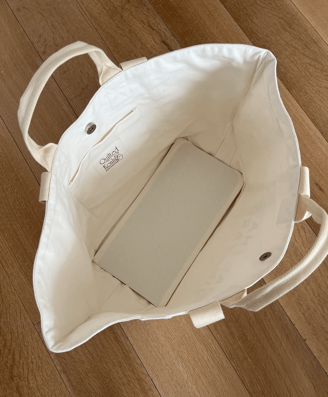 Chelsea Bag Natural with Kelly Green GOLF   NEW! - Quilted Koala