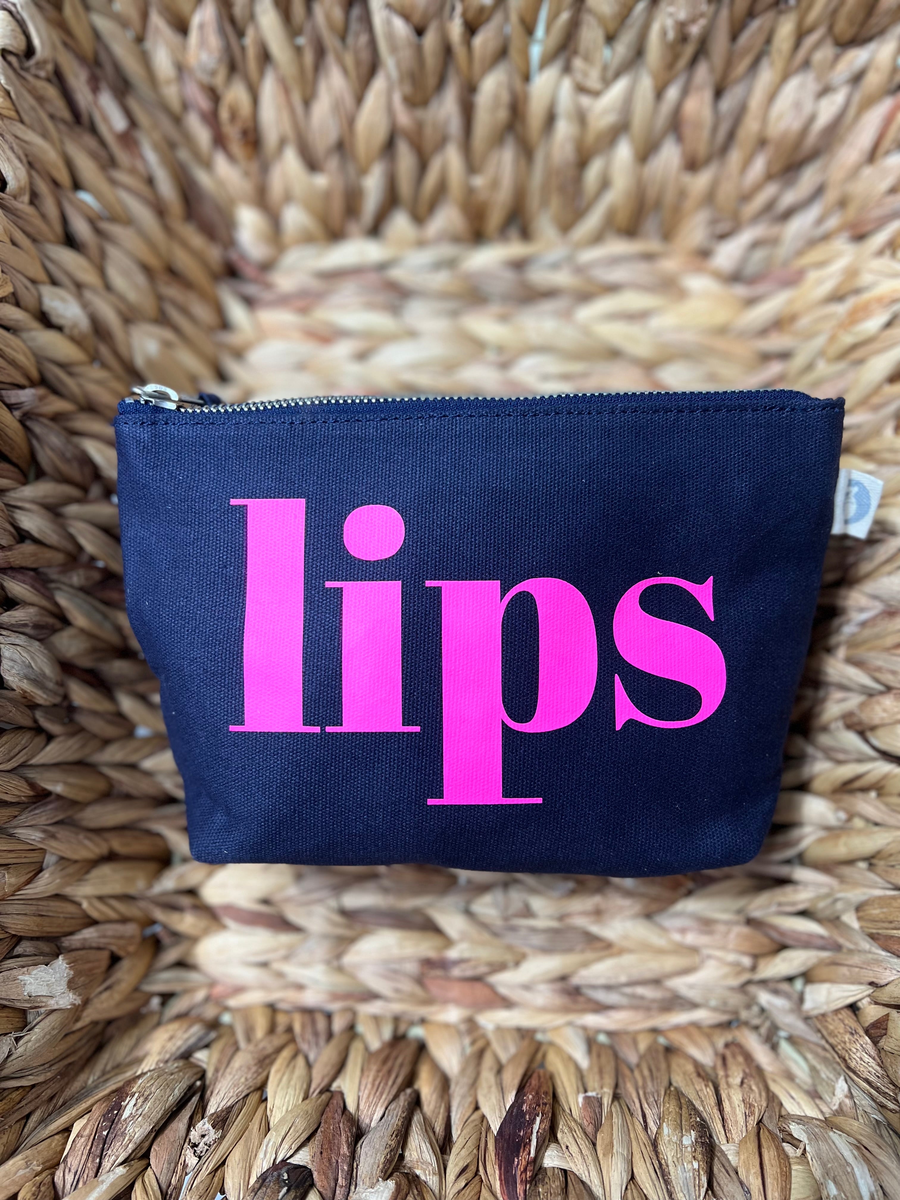 Makeup Bag Navy with Lips - Quilted Koala
