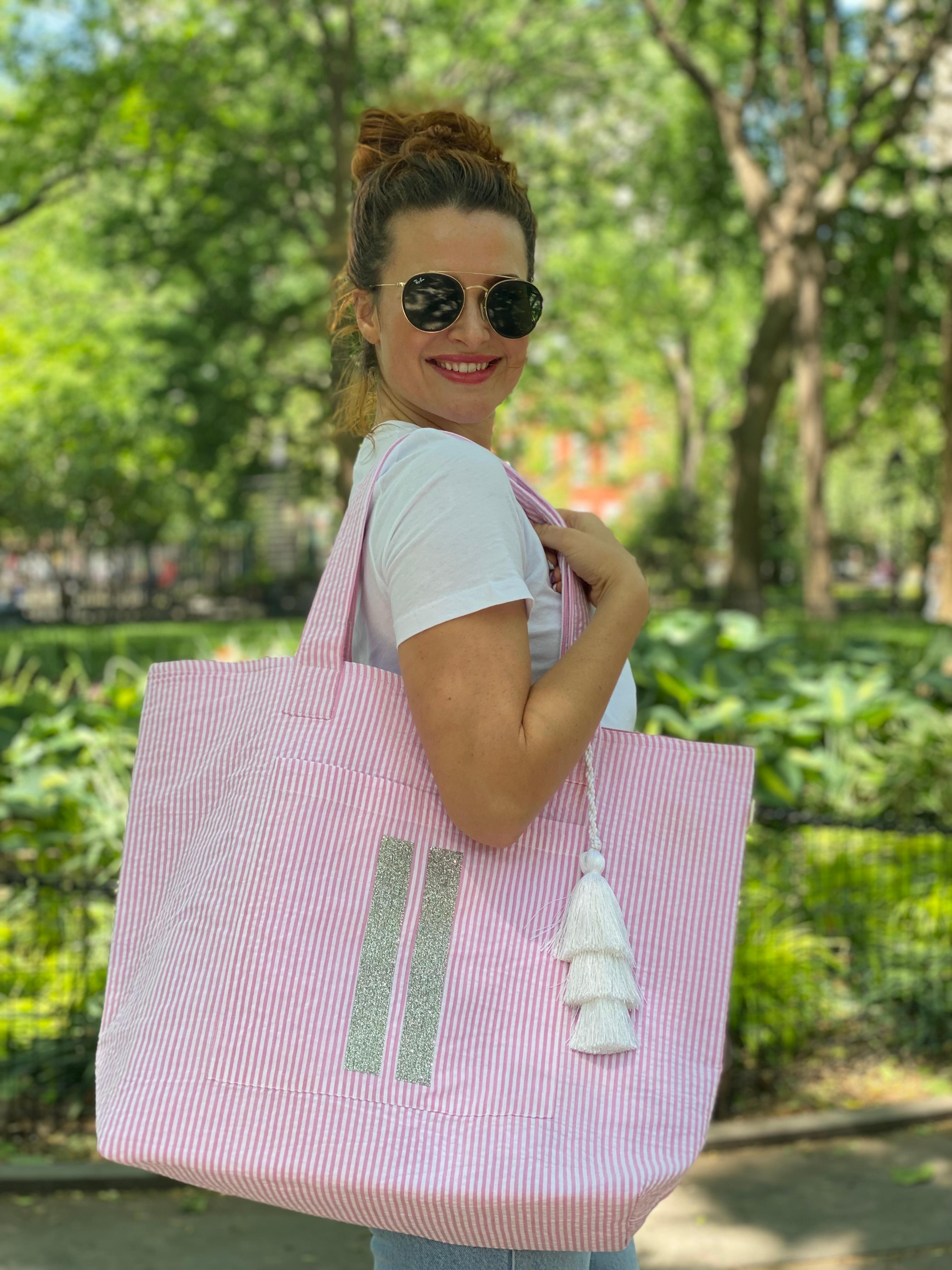 Everything Bag: Pink Seersucker ONLY $35.20 WITH CODE FUN - Quilted Koala
