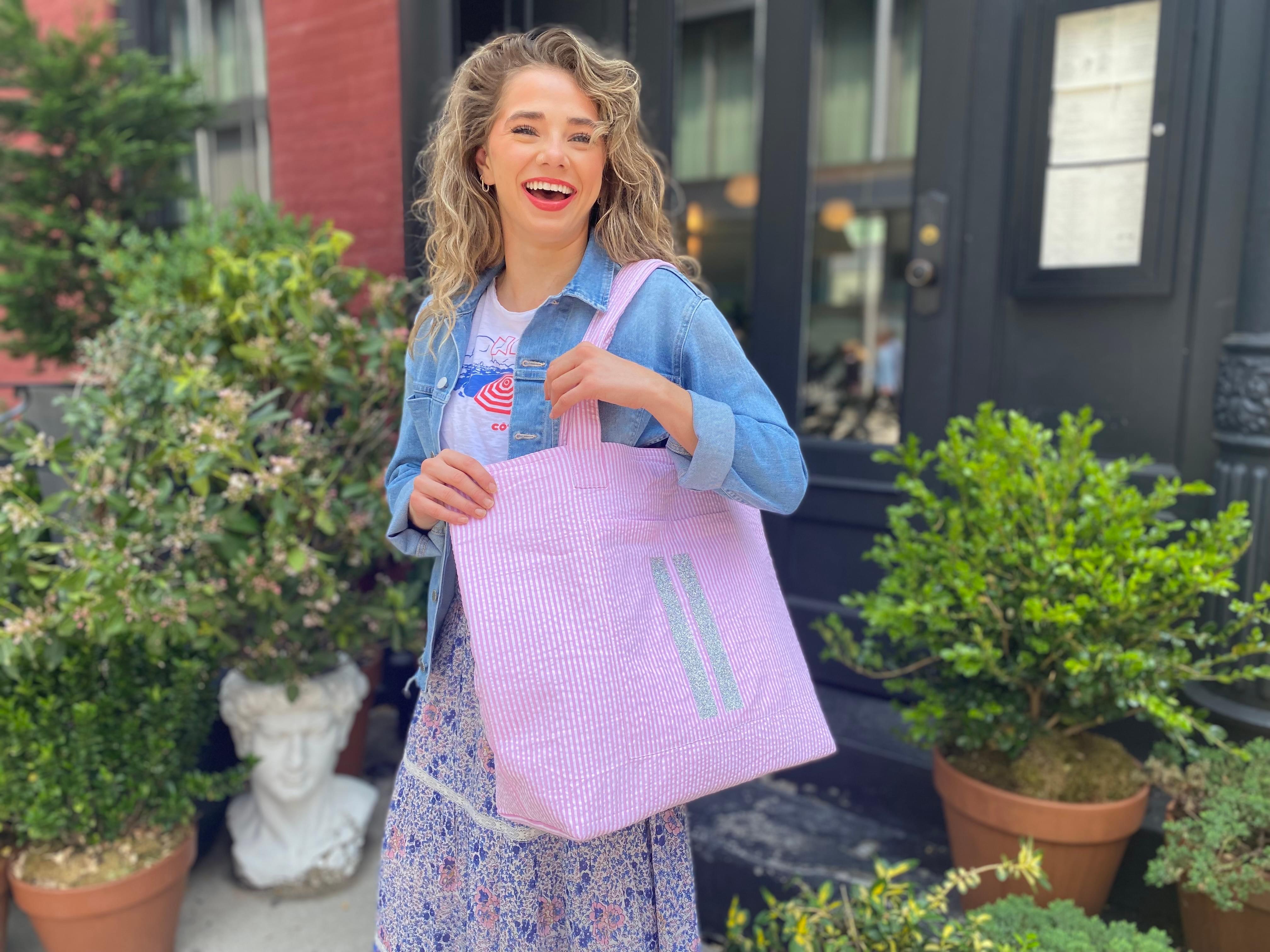 Everything Bag: Pink Seersucker ONLY $35.20 WITH CODE FUN - Quilted Koala