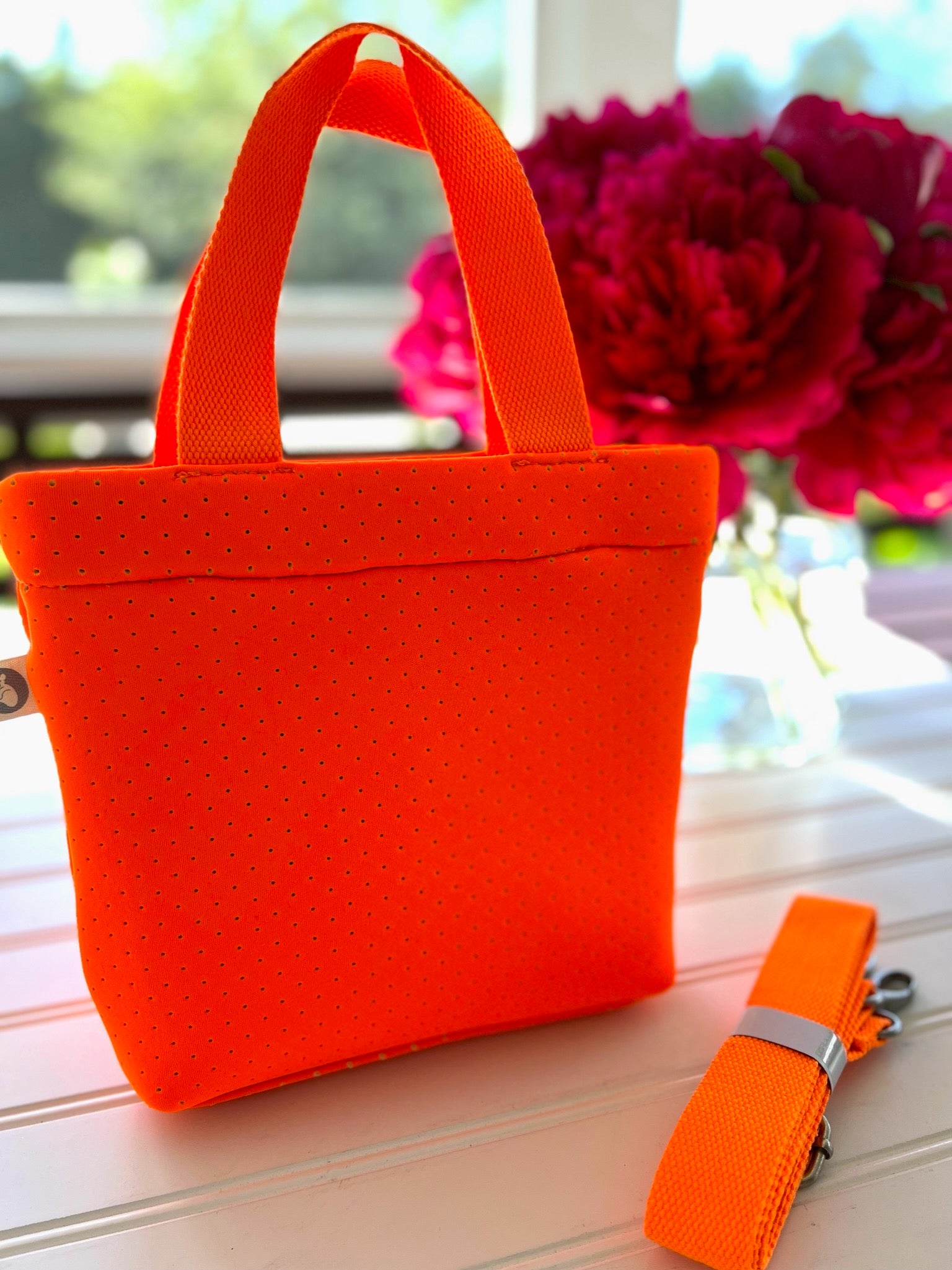Koala Go! Midi Town Crossbody Bag: Orange Neoprene - Quilted Koala