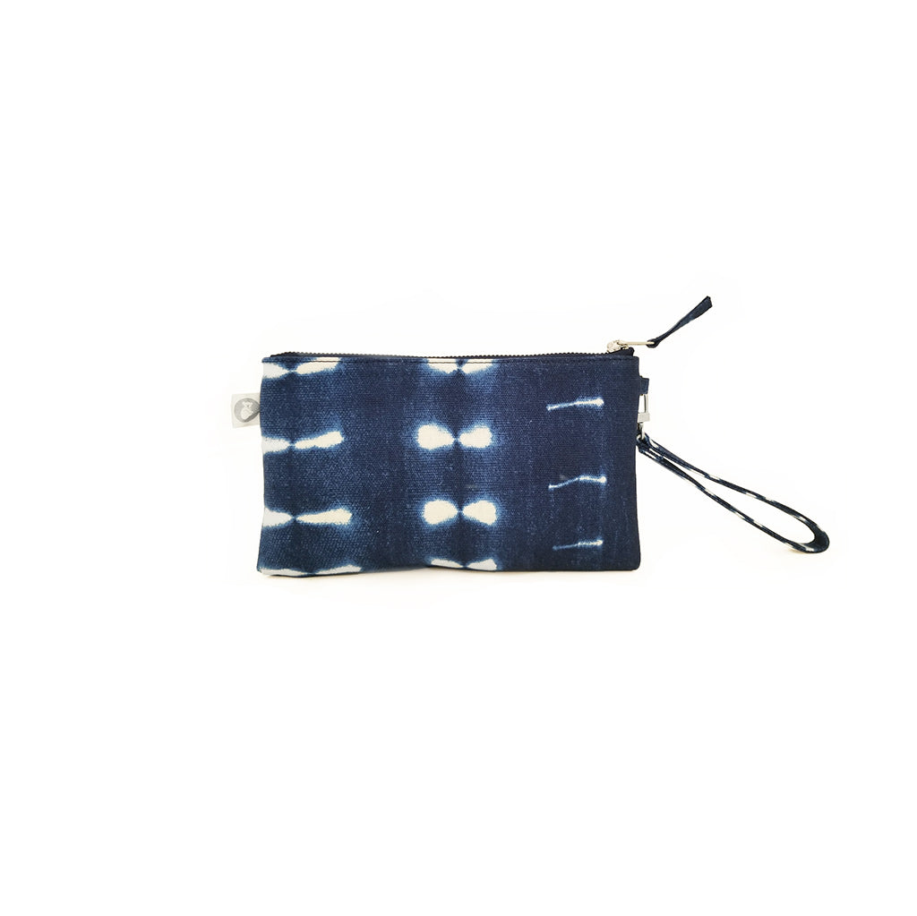 Mini Luxe Clutch with Wristlet: Blue Shibori - Quilted Koala