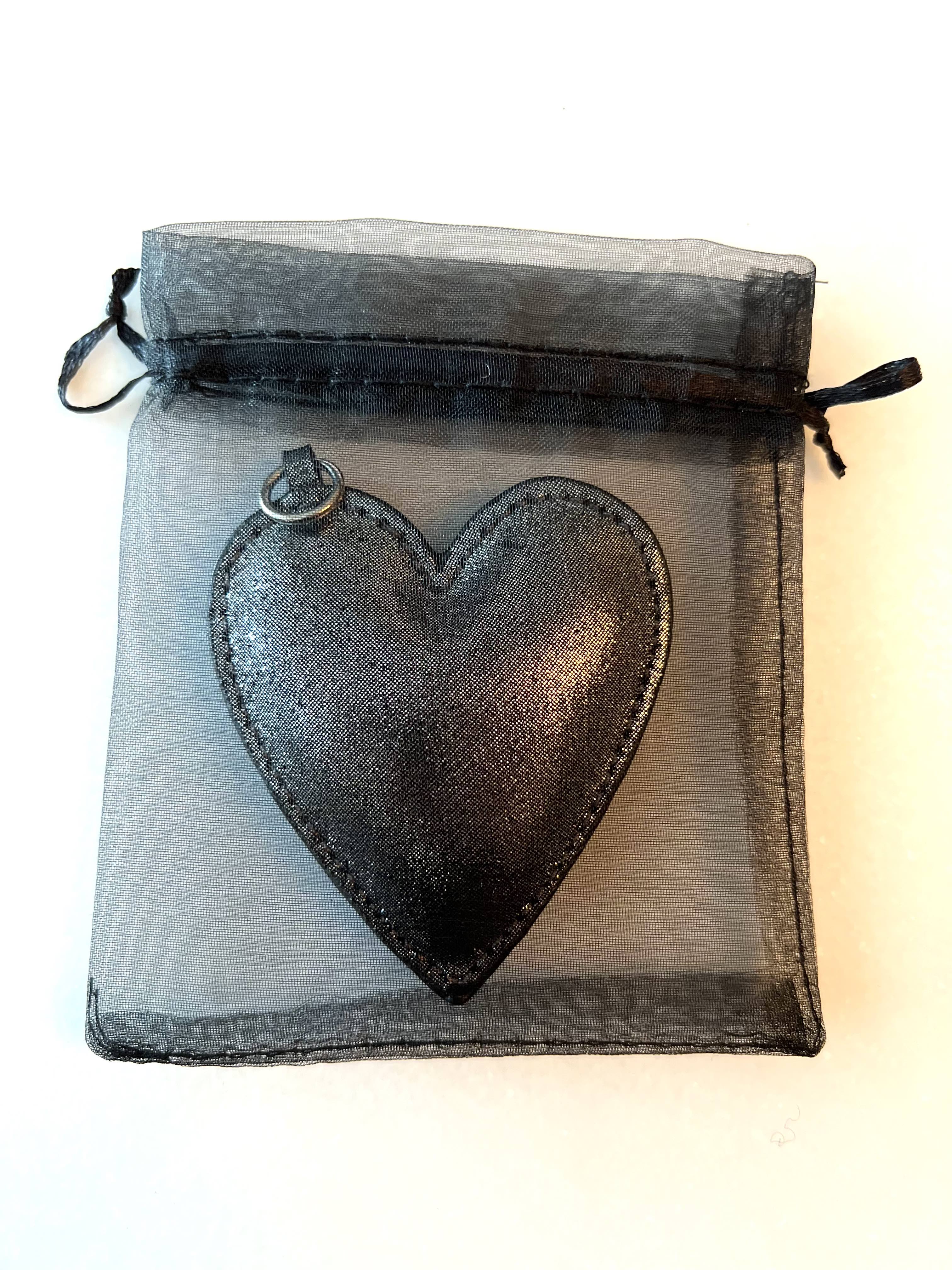 Koala Charms- Silver Gunmetal Heart - Quilted Koala
