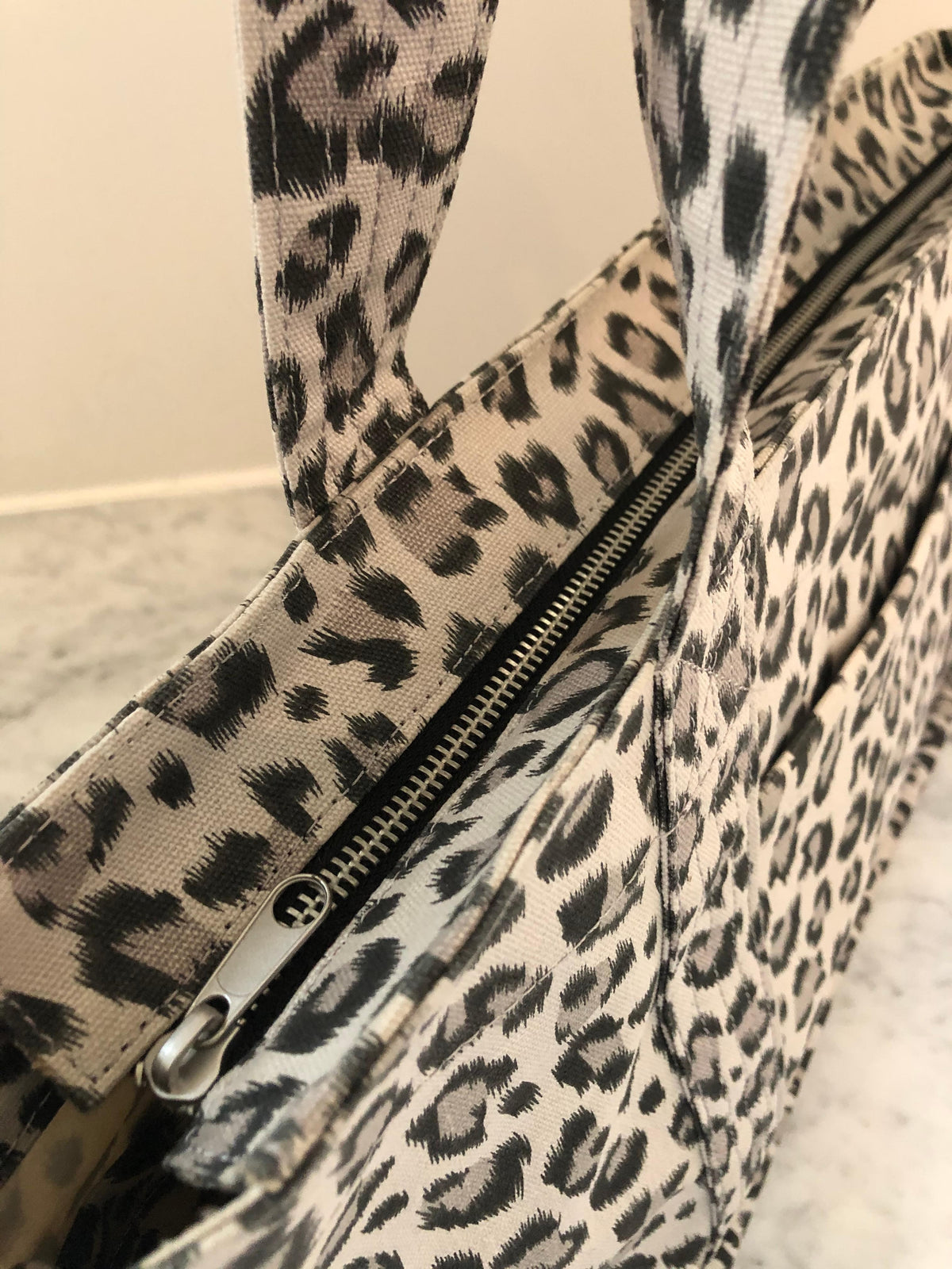 Leopard Midi Zipper Tote + FREE Neon Orange Tassel - Quilted Koala