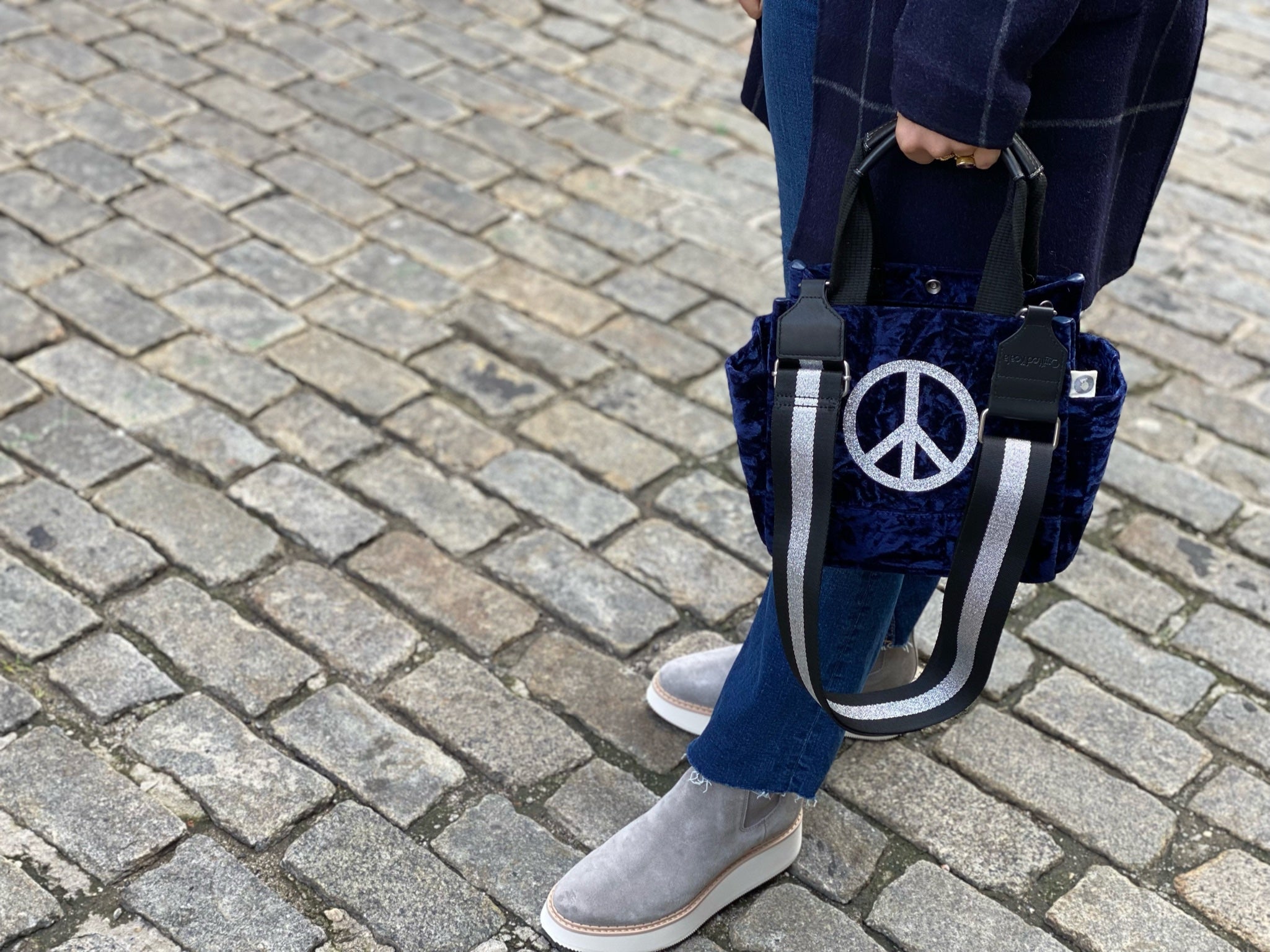 Mini Luxe North South: Midnight Blue Crushed Velvet - Quilted Koala