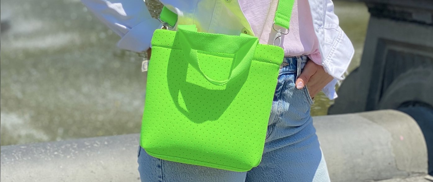 NEOPRENE MIDI TOWN BAGS