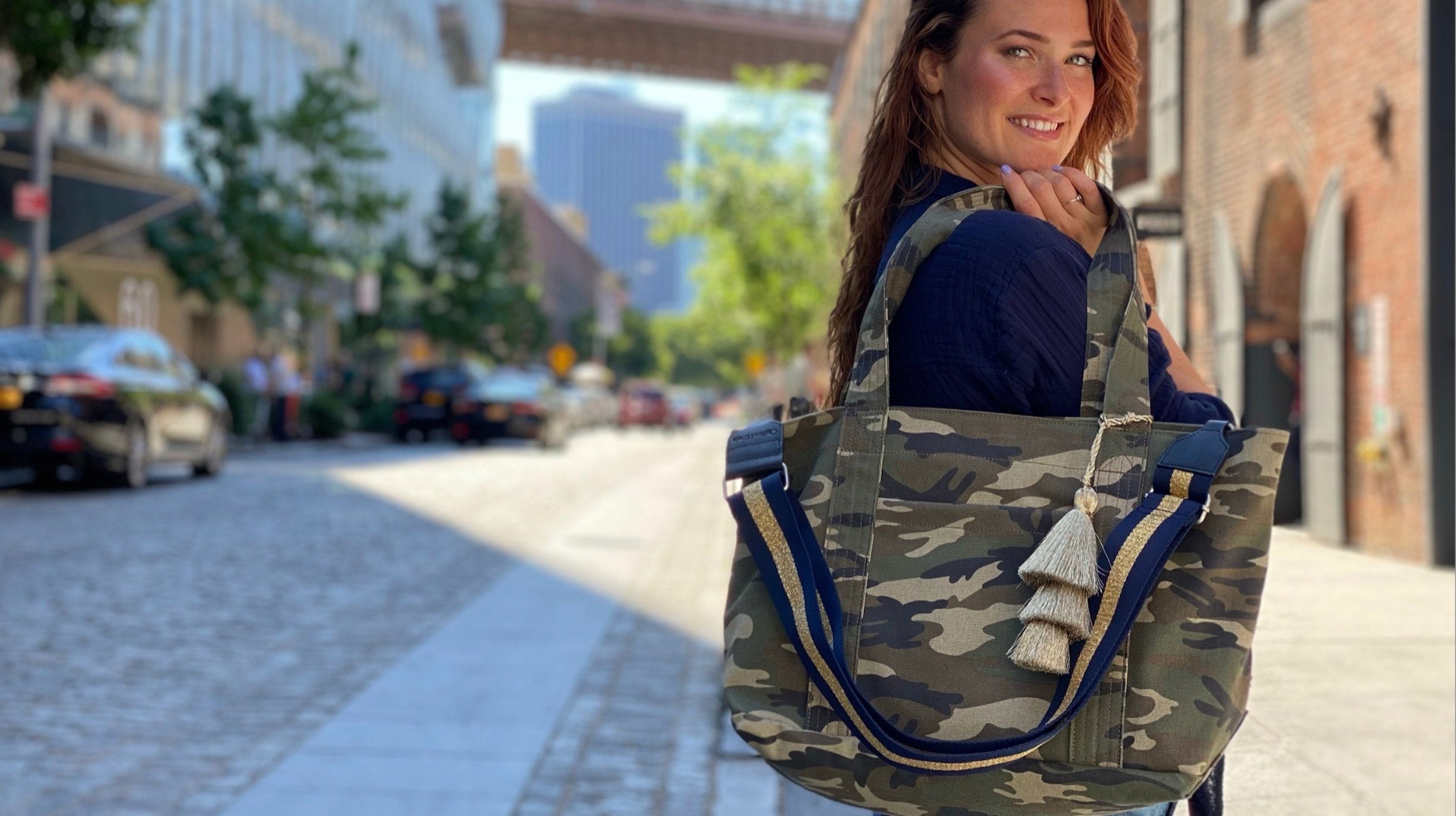 The Midi Zipper Tote - The perfect weekender! – Quilted Koala