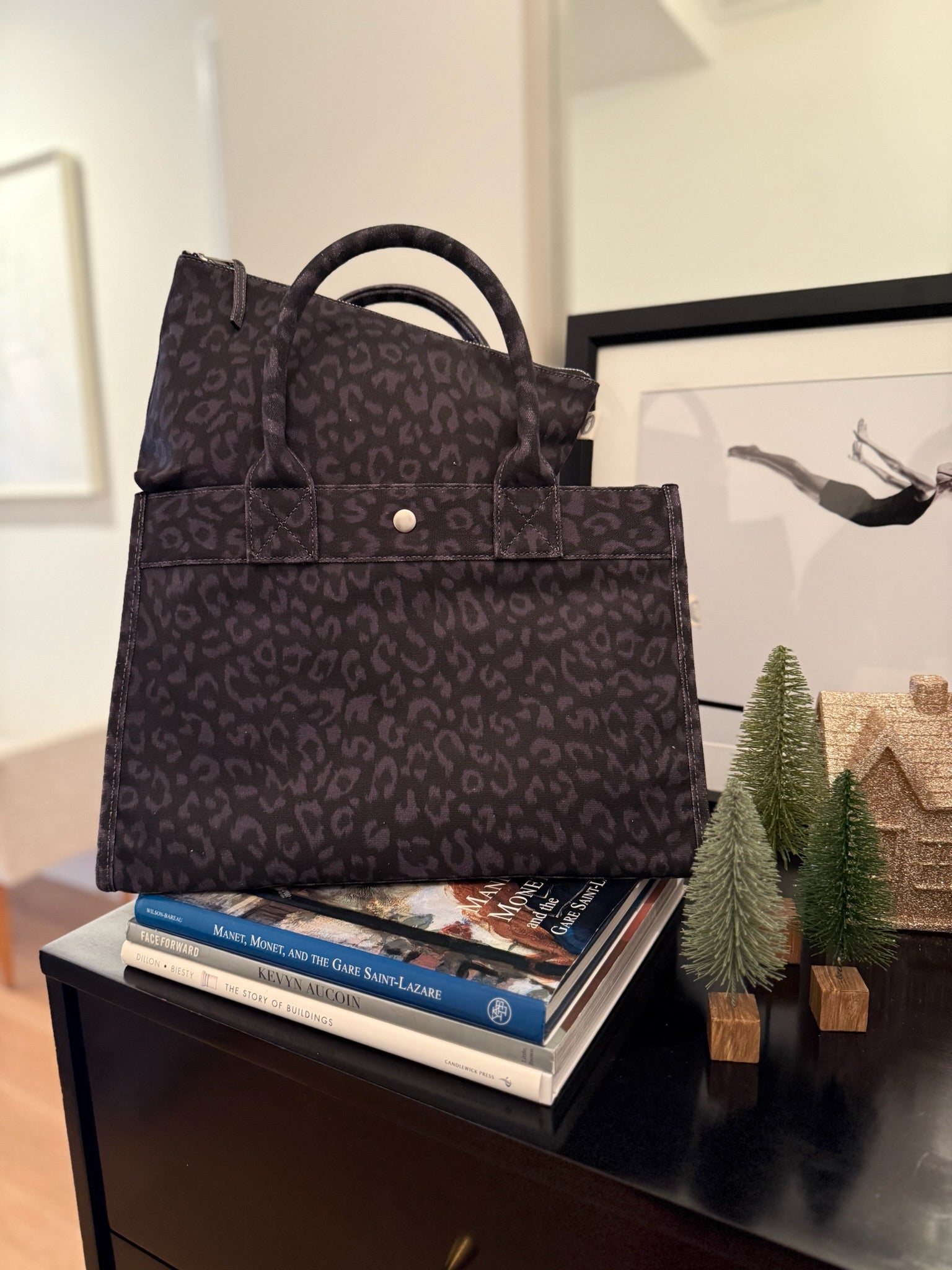 SPECIAL! Black Leopard Midi East West Crossbody + FREE Black Leopard Clutch - Quilted Koala