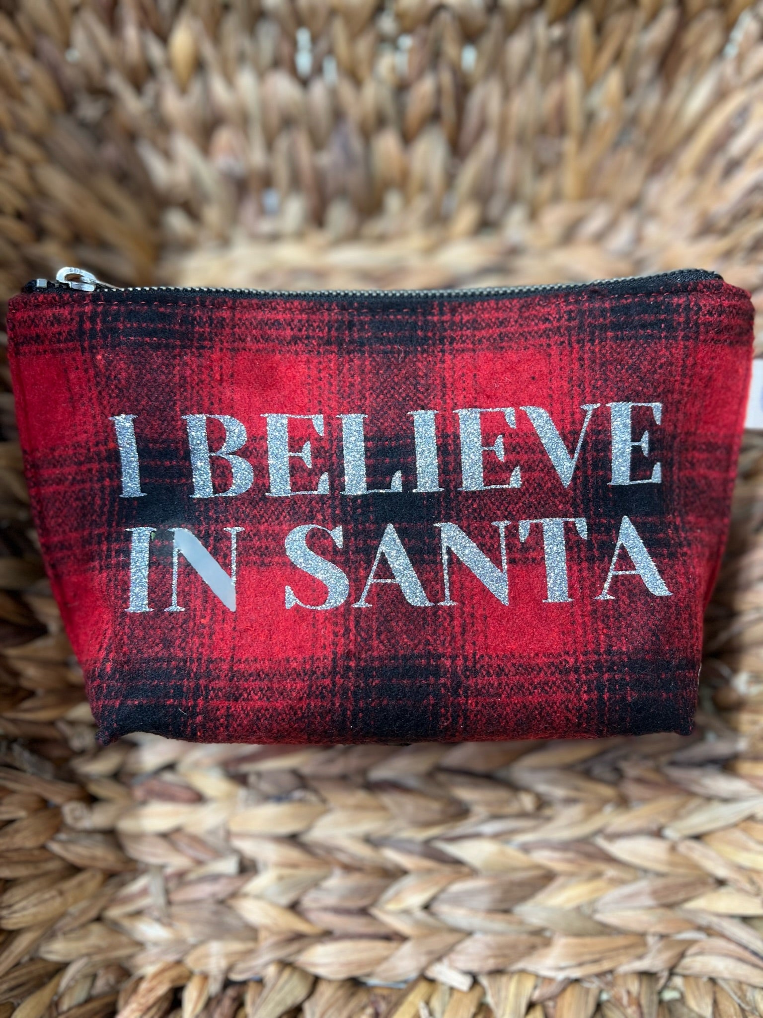 I BELIEVE IN SANTA Red Flannel & Silver Glitter Makeup Bag - Quilted Koala