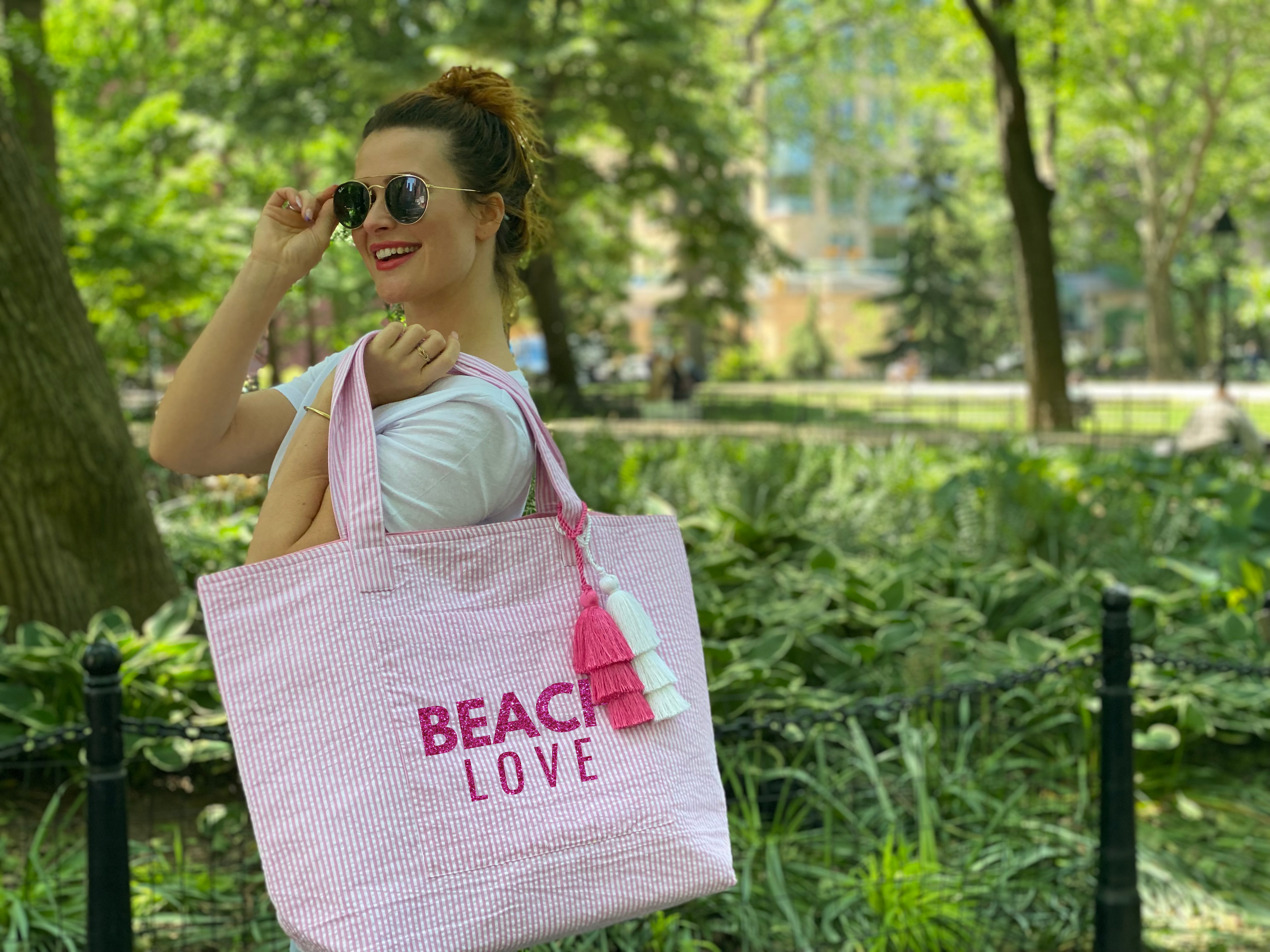 Everything Bag: Pink Seersucker - BEACH LOVE - Quilted Koala