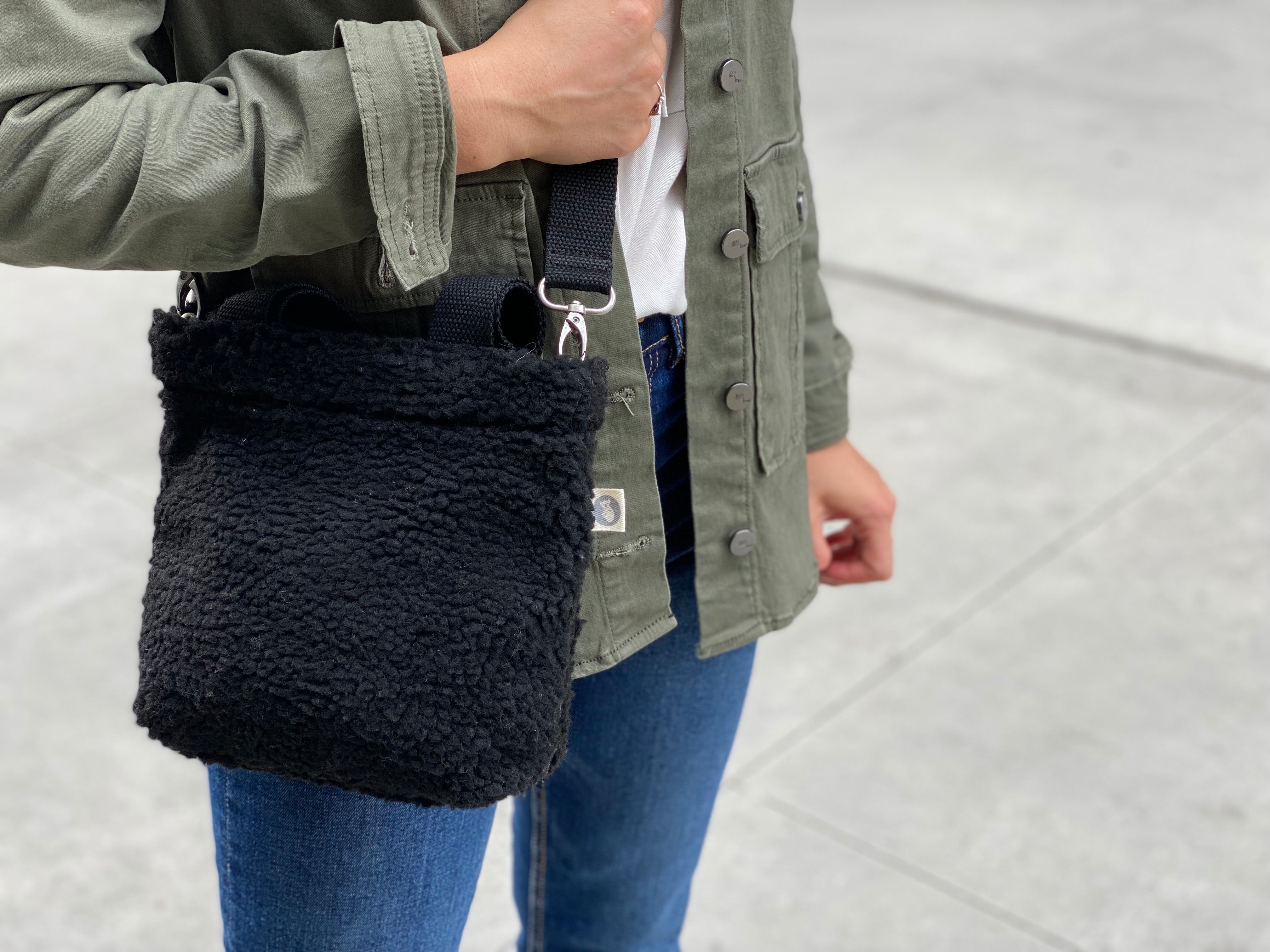 Midi Town Crossbody Bag: Black Sherpa - Quilted Koala